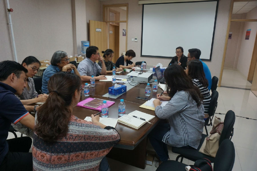 党组织生活会09.jpg